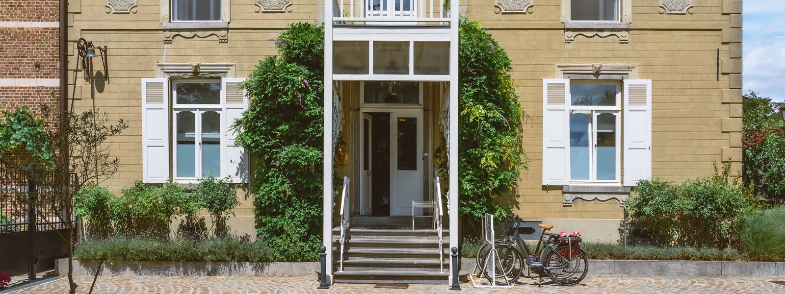 Parallax Background Image